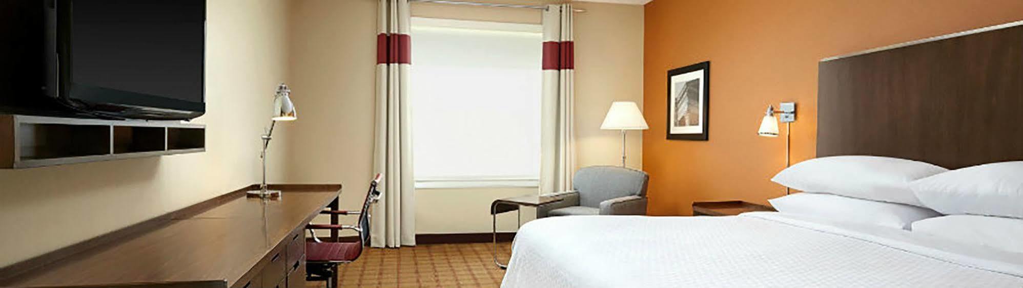 Four Points By Sheraton Edmonton International Airport Nisku Exteriér fotografie